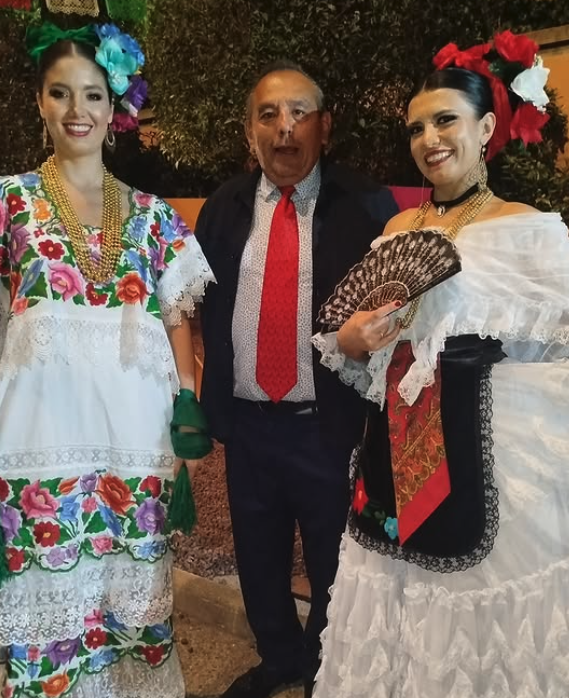 Celebremos el Dia de la Independencia en la embajada de México